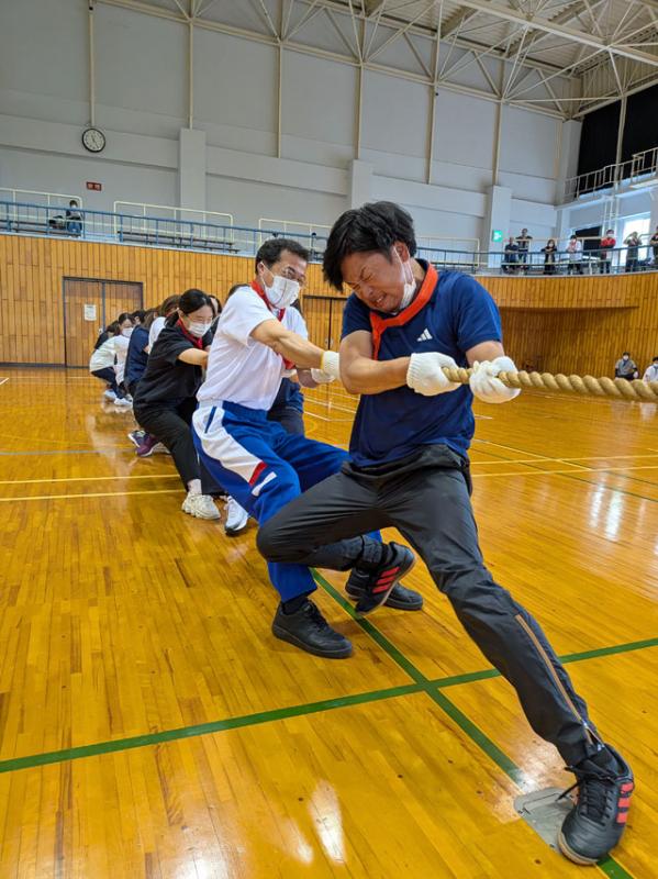 運動会と言えば、綱引き！！